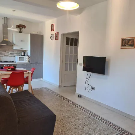 Apartment Ca De Min Haut De A *