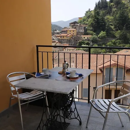 Ca De Min De à Apartamento Badalucco