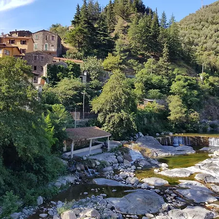 Ca De Min Haut De A Apartment