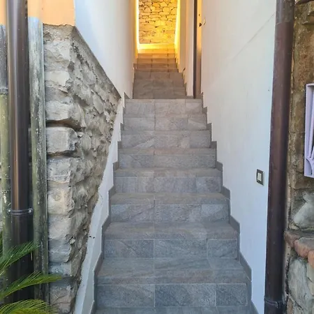 Ca De Min De A Badalucco